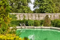 Thumbnail Chateau Louise de La Valliere