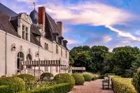 Thumbnail Chateau Louise de La Valliere