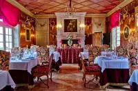 Thumbnail Chateau Louise de La Valliere