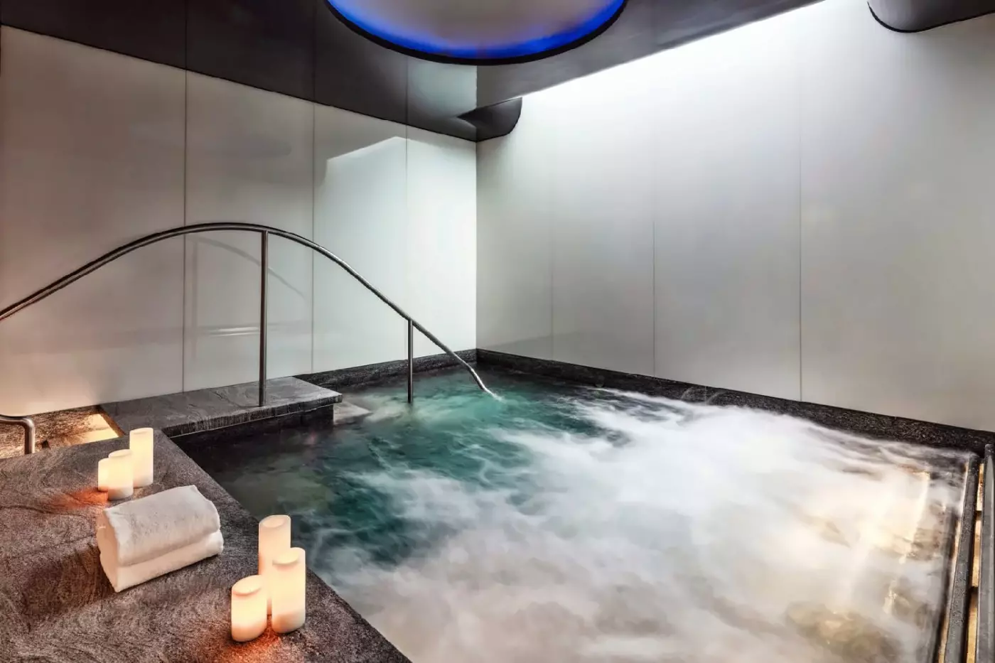 Four Seasons Hotel London at Park Lane
