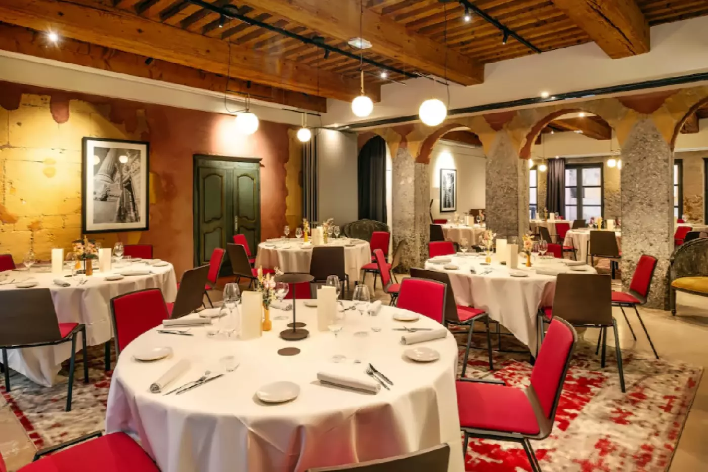 Cour des Loges Lyon, A Radisson Collection Hotel