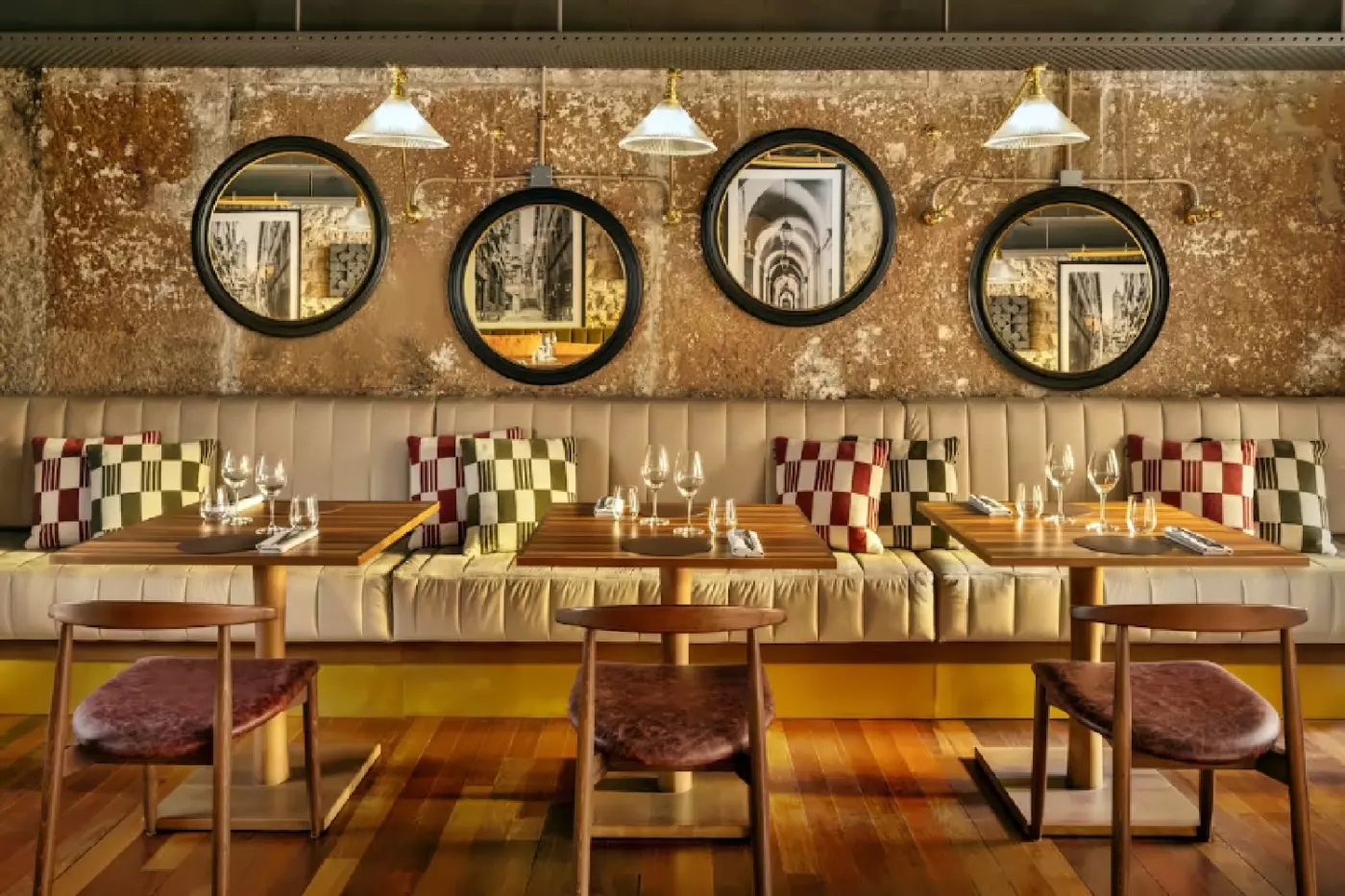 Cour des Loges Lyon, A Radisson Collection Hotel