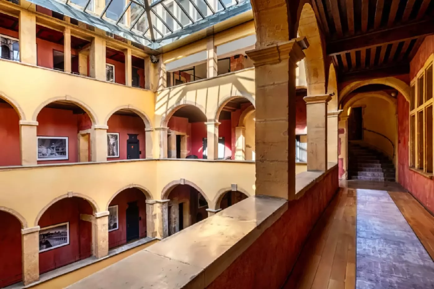 Cour des Loges Lyon, A Radisson Collection Hotel