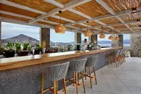 Thumbnail Summer Senses Luxury Resort