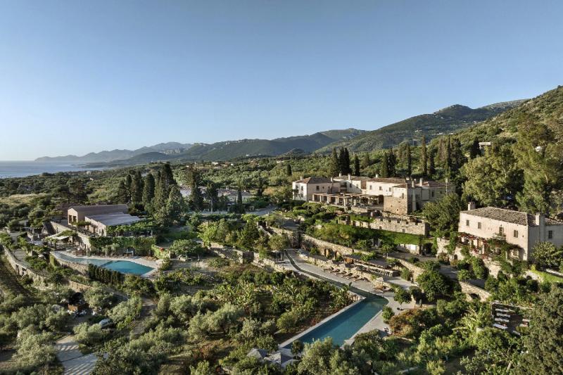 Kinsterna Hotel