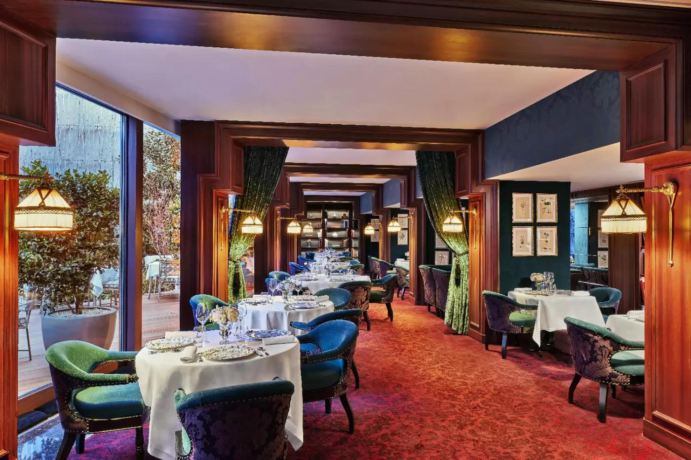 Hotel Barriere Fouquet's Paris