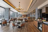 Thumbnail Higashiyama Niseko Village, a Ritz-Carlton Reserve