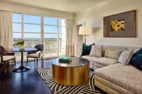 Thumbnail Cameo Beverly Hills