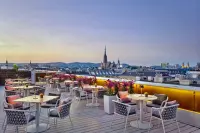 Thumbnail Ritz Carlton Vienna