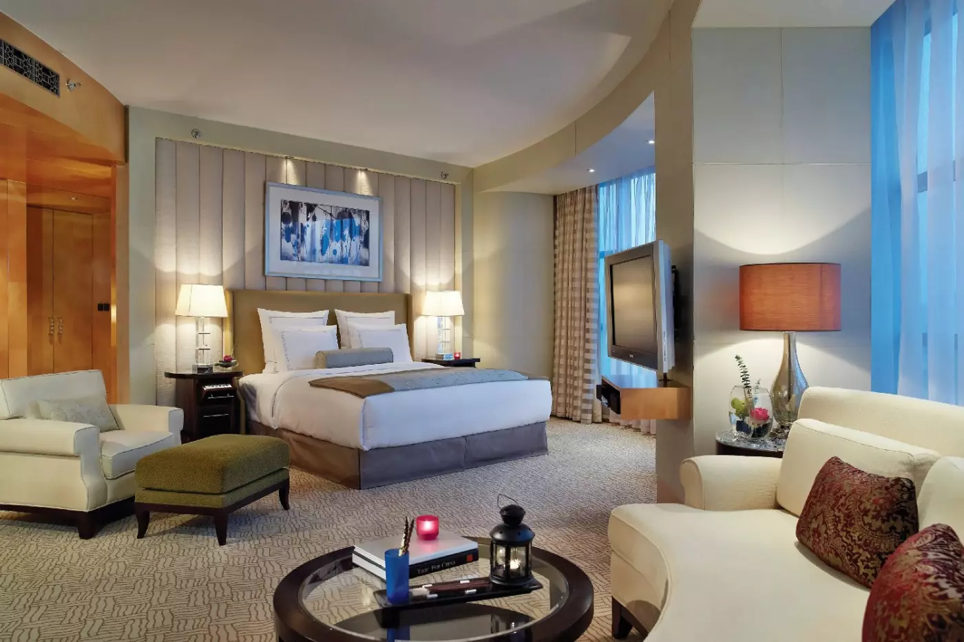 The Ritz-Carlton Beijing, Financial Street