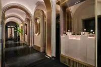Thumbnail The Pantheon Iconic Hotel
