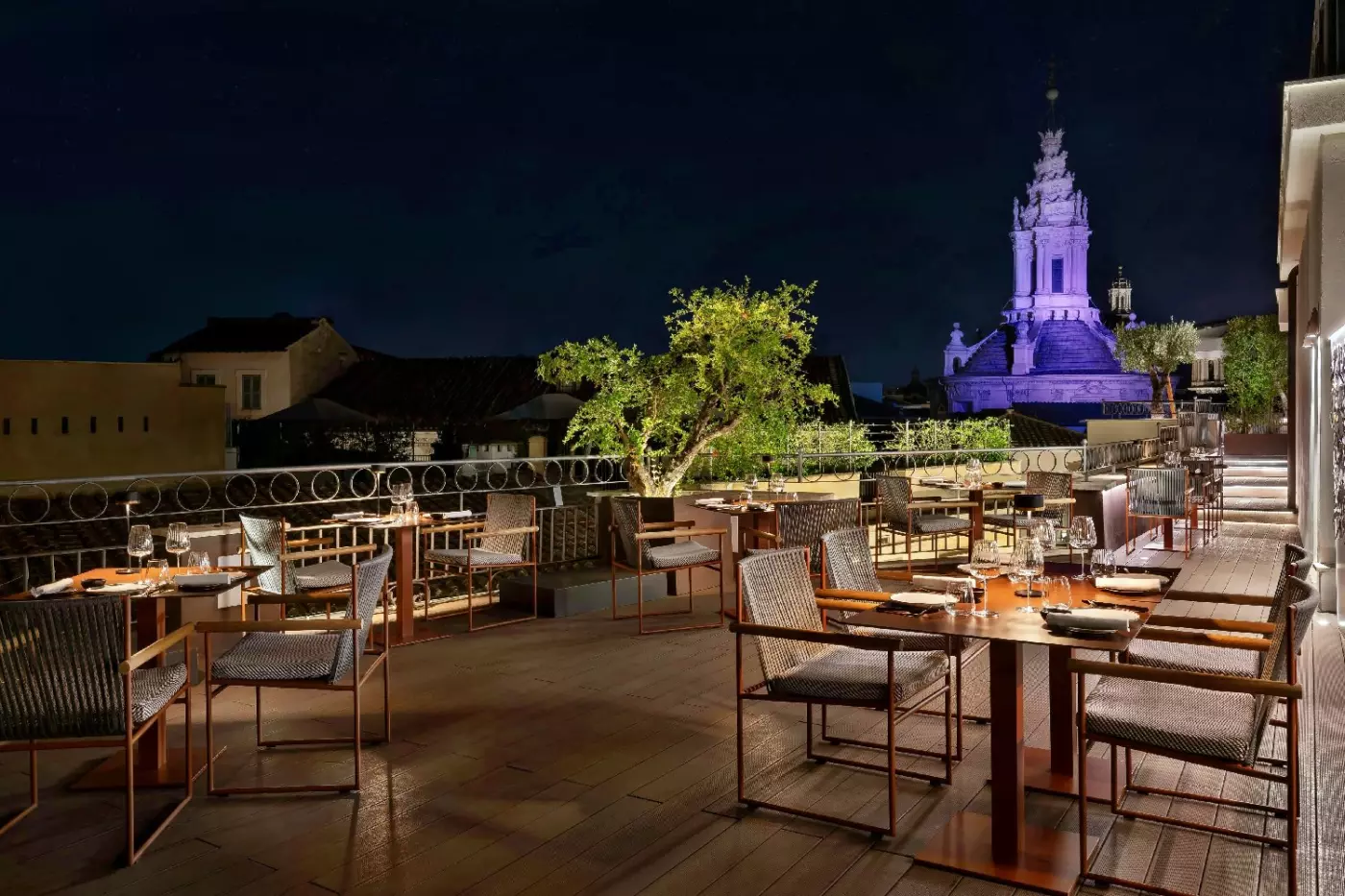 The Pantheon Iconic Hotel