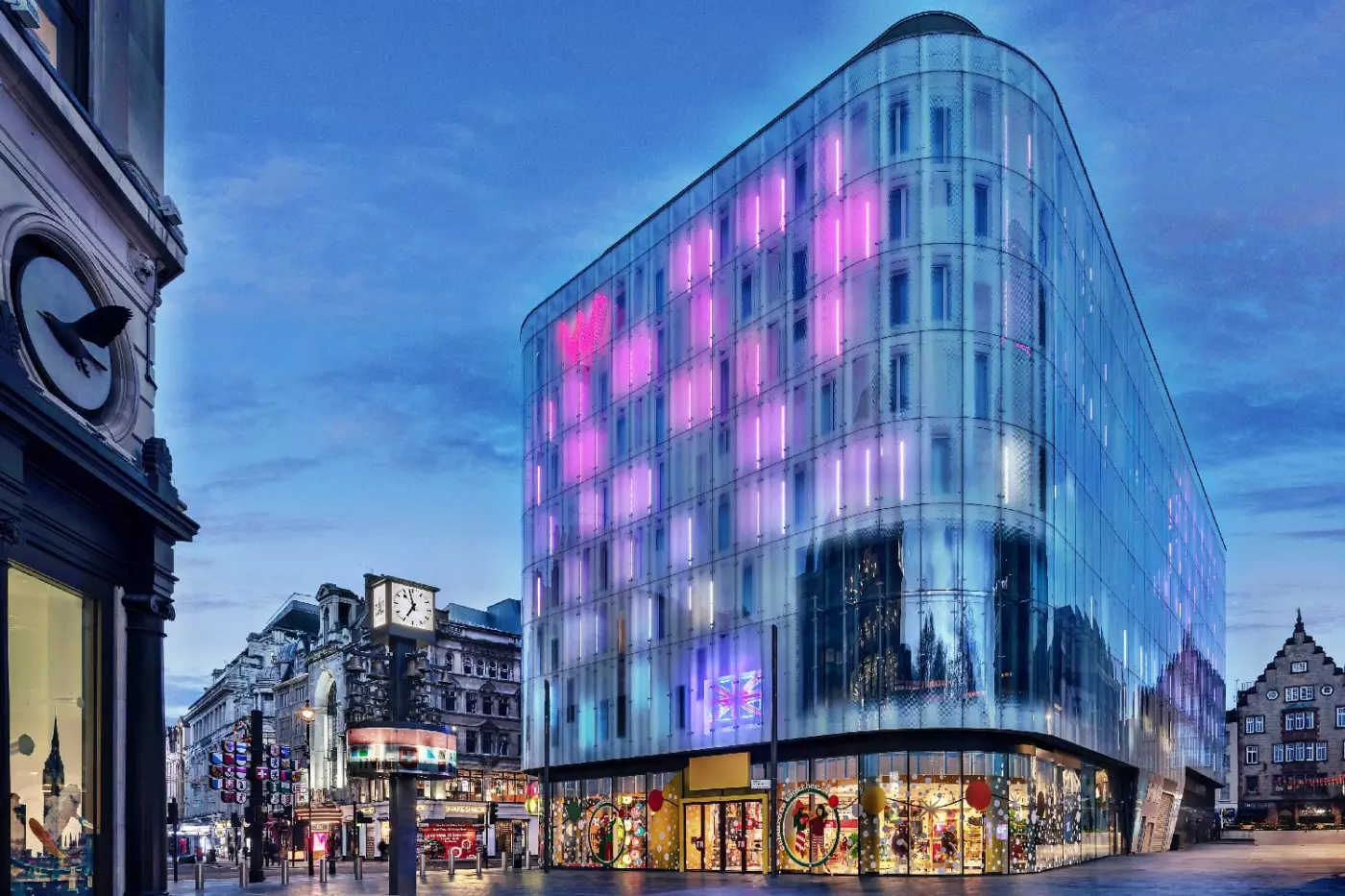 W London Leicester Square