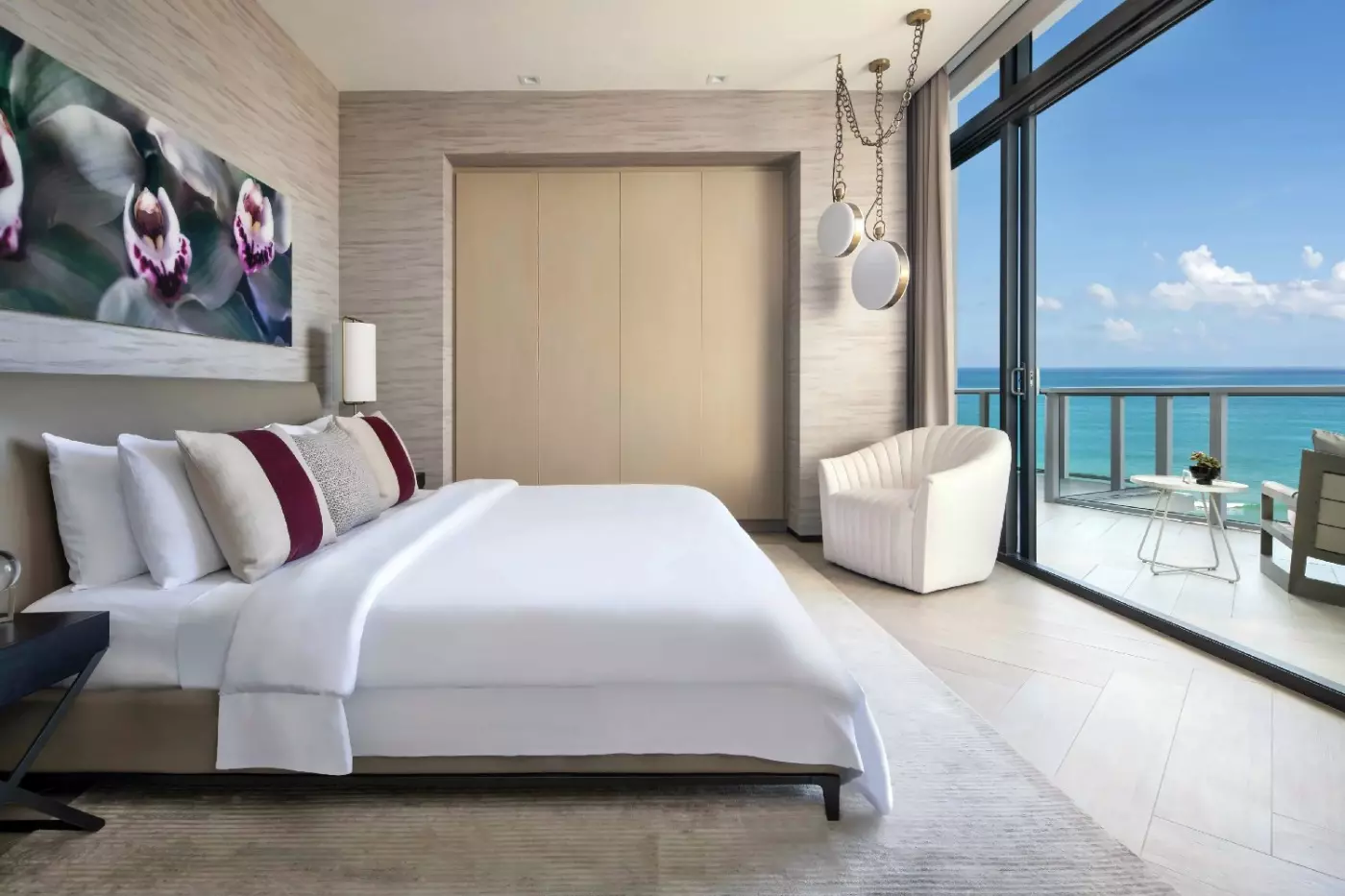 W South Beach