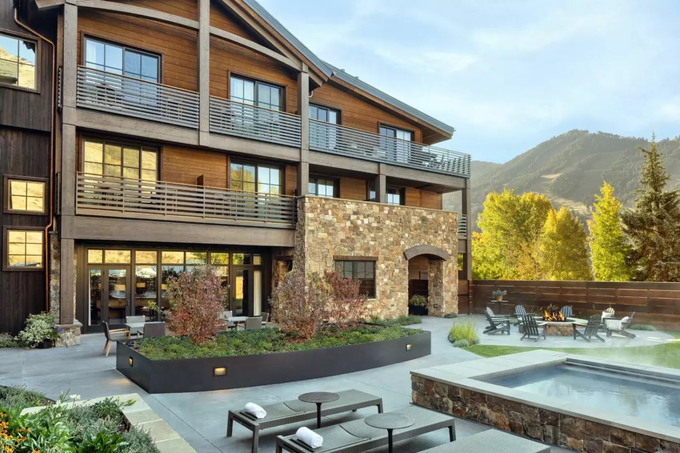 The Rusty Parrot Lodge & Spa