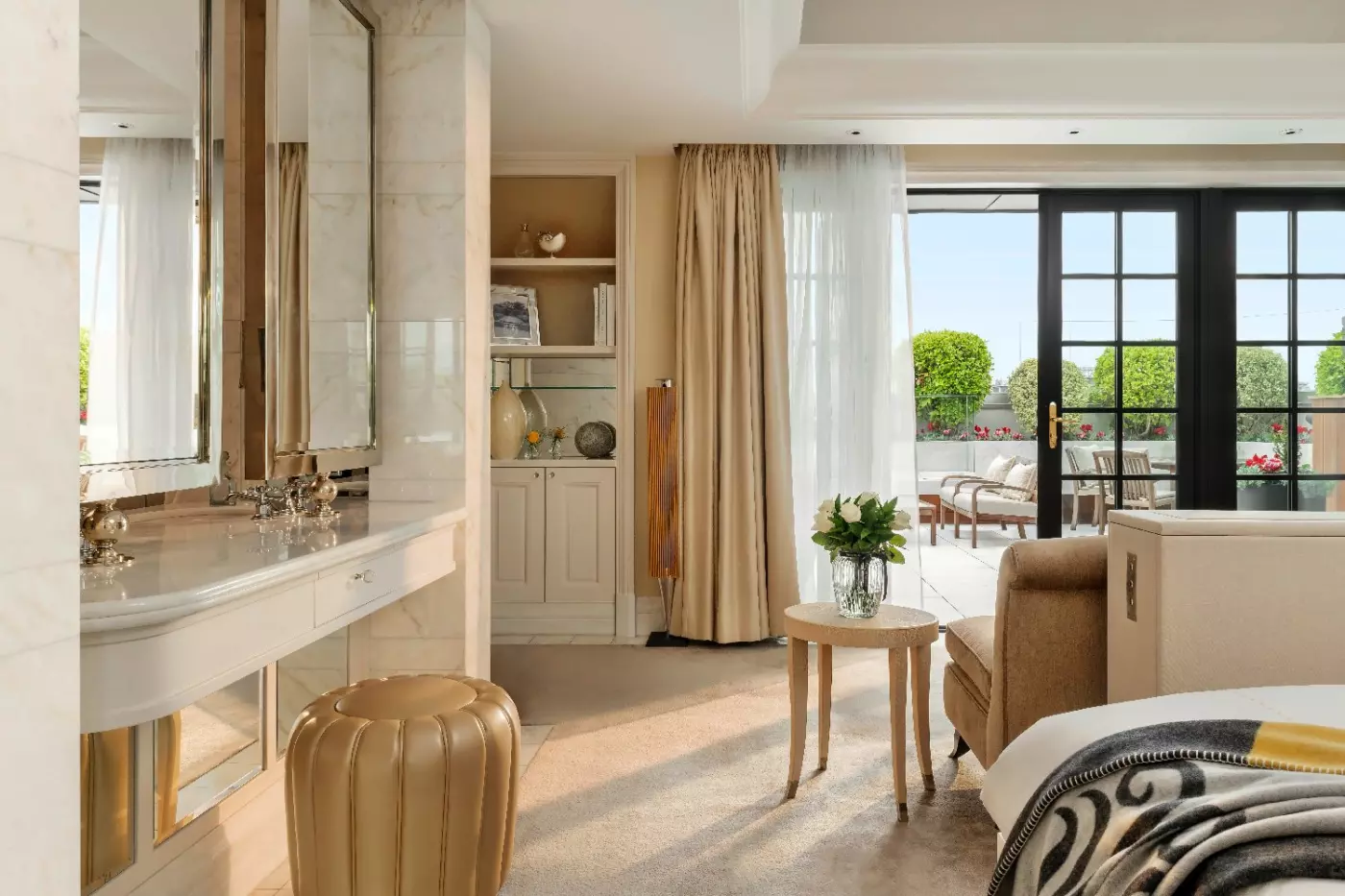 Corinthia London