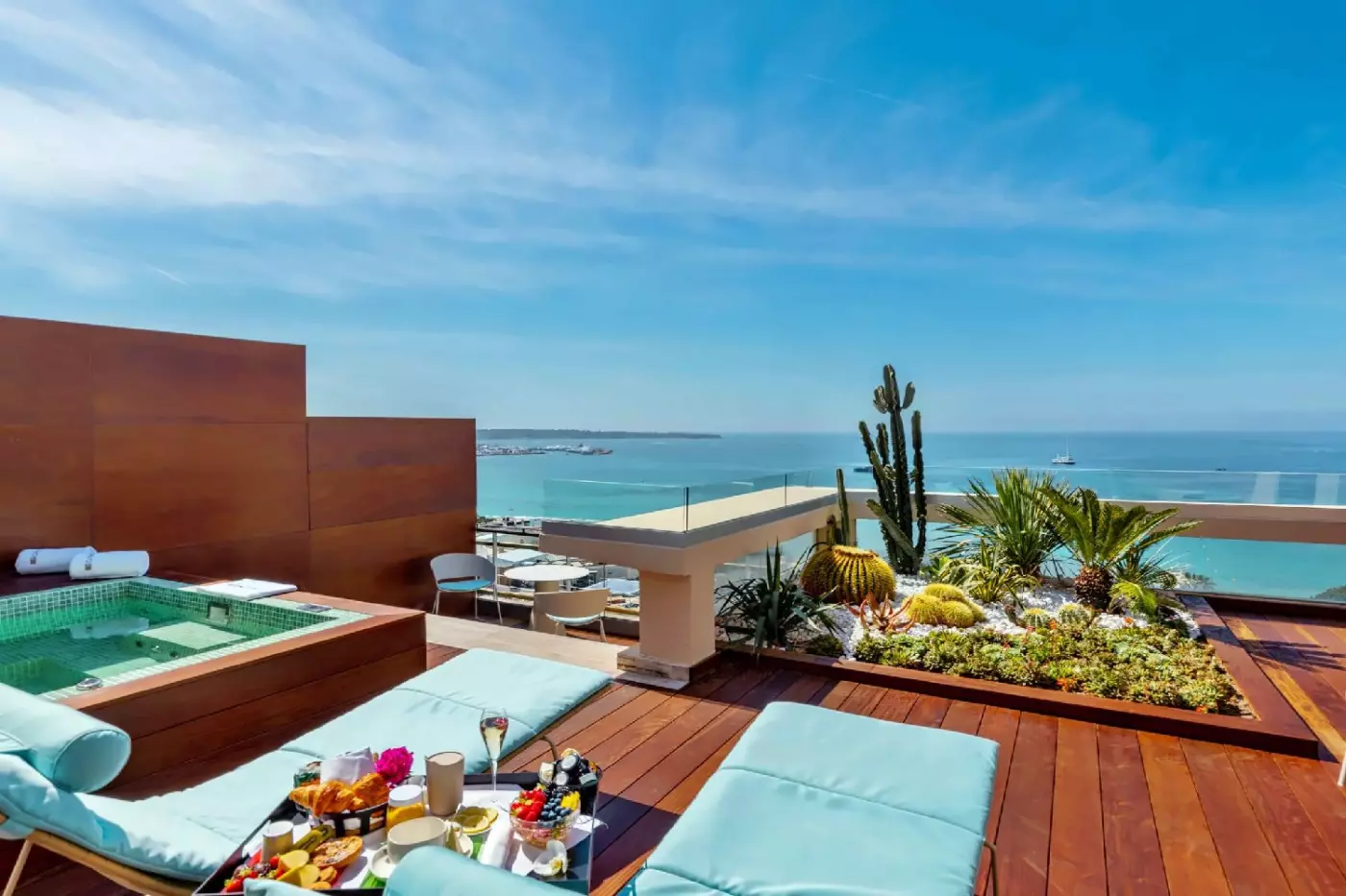 Mondrian Cannes