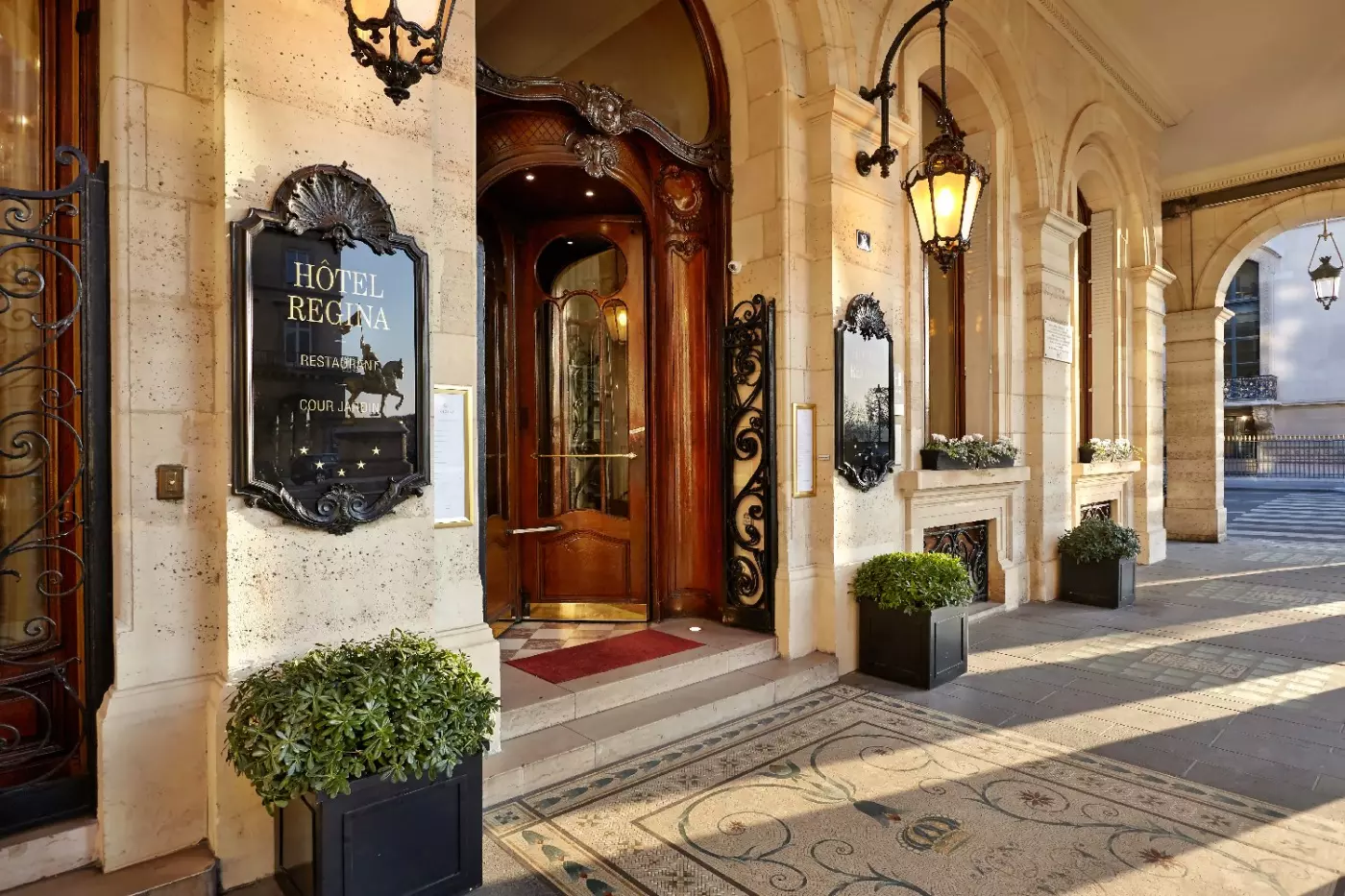 Hotel Regina Louvre
