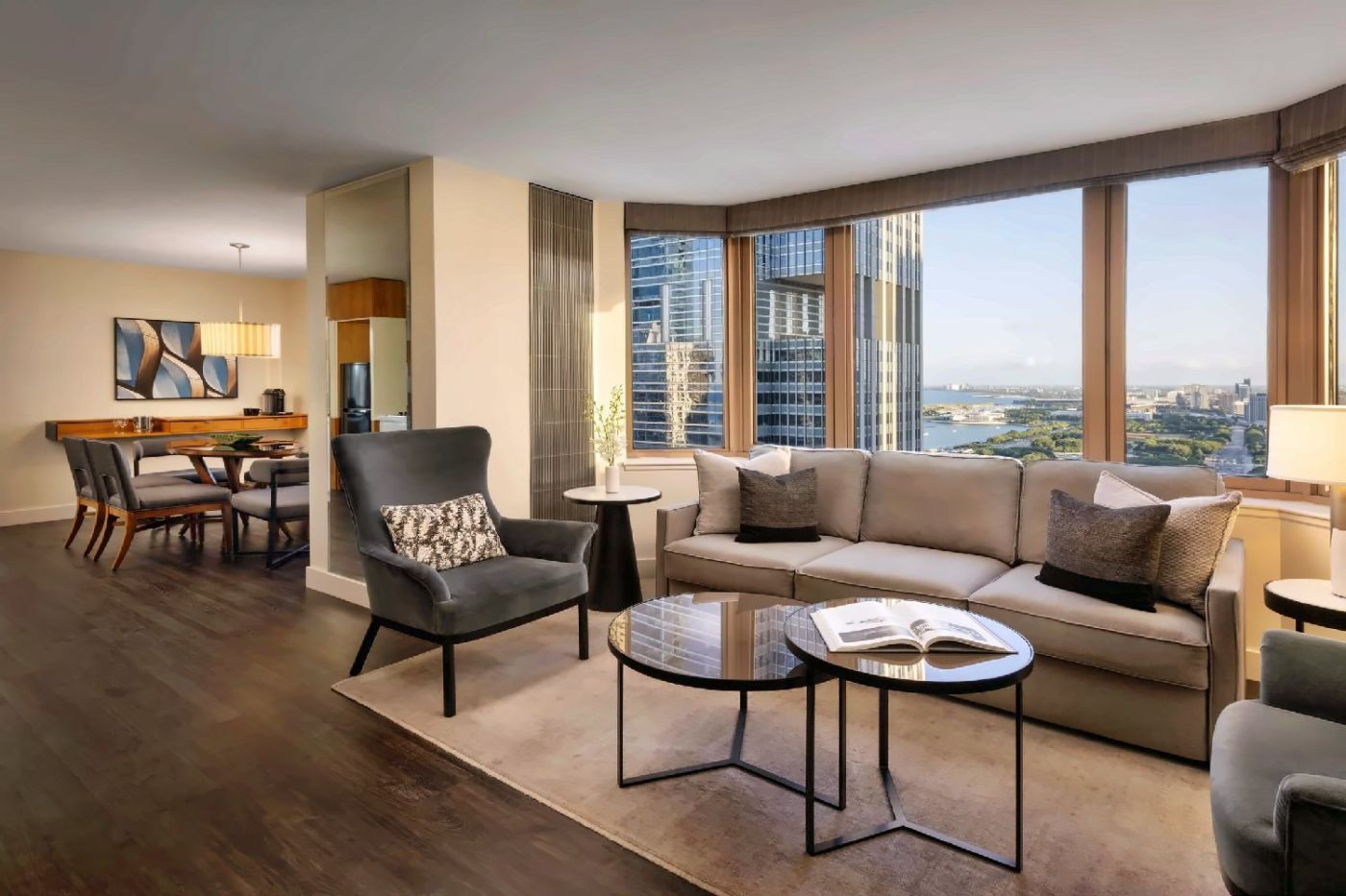 Fairmont Chicago, Millennium Park