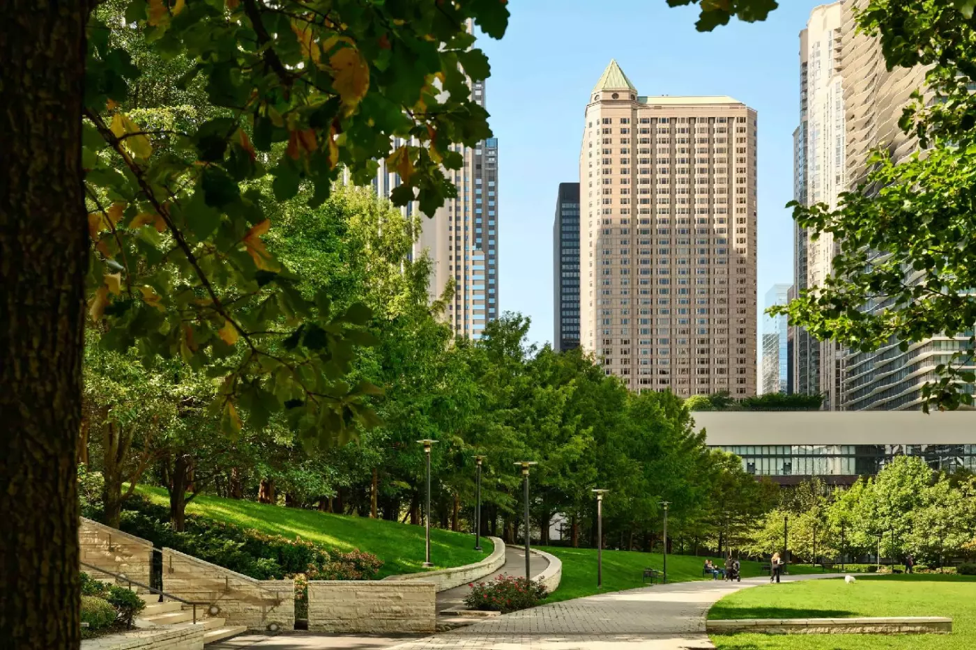 Fairmont Chicago, Millennium Park