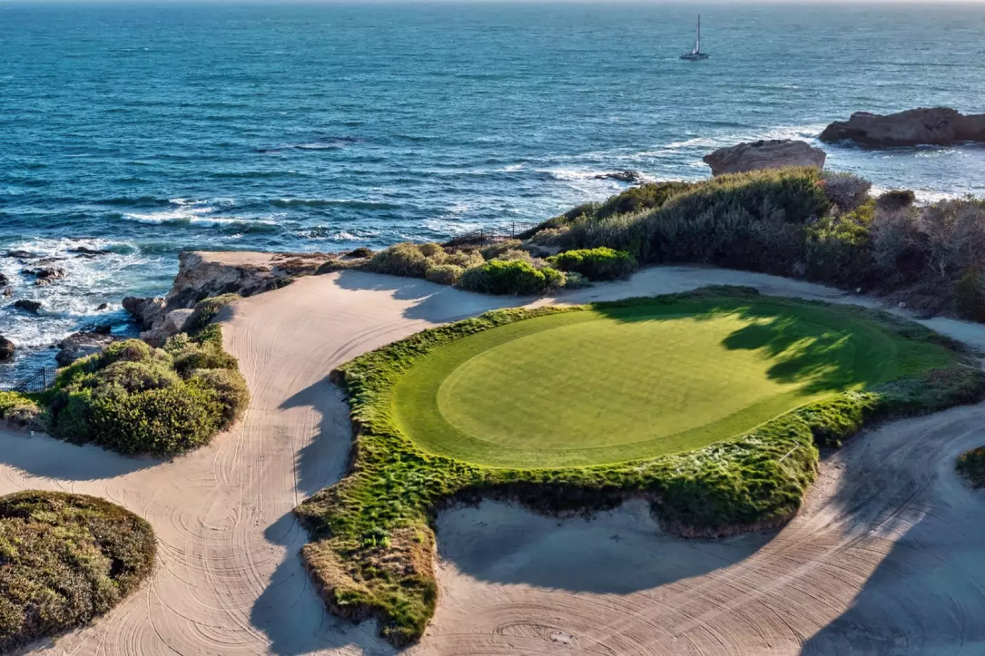 Pelican Hill Resort