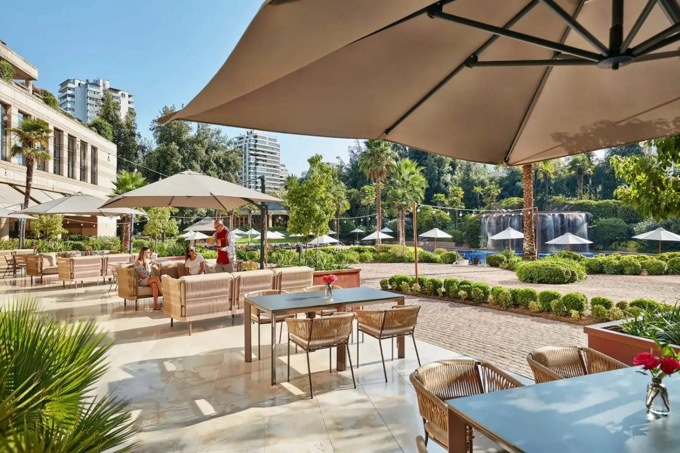 Mandarin Oriental, Santiago