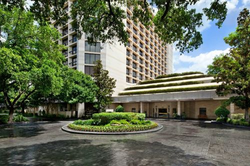 Houston Grand Hotel - River Oaks