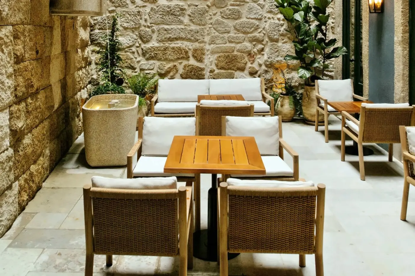 The Largo Porto