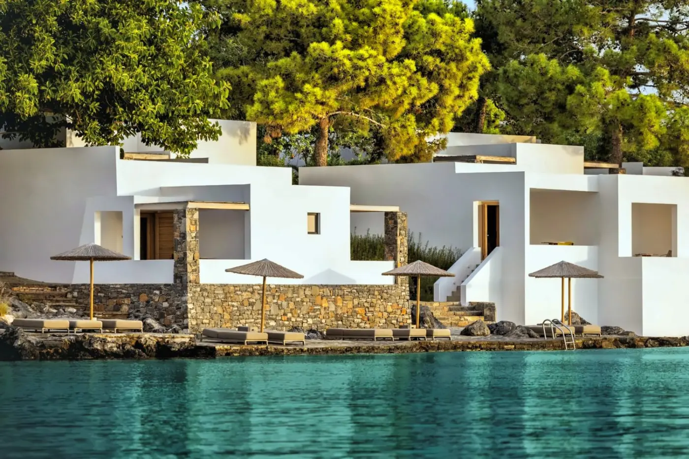 Minos Beach Art Hotel