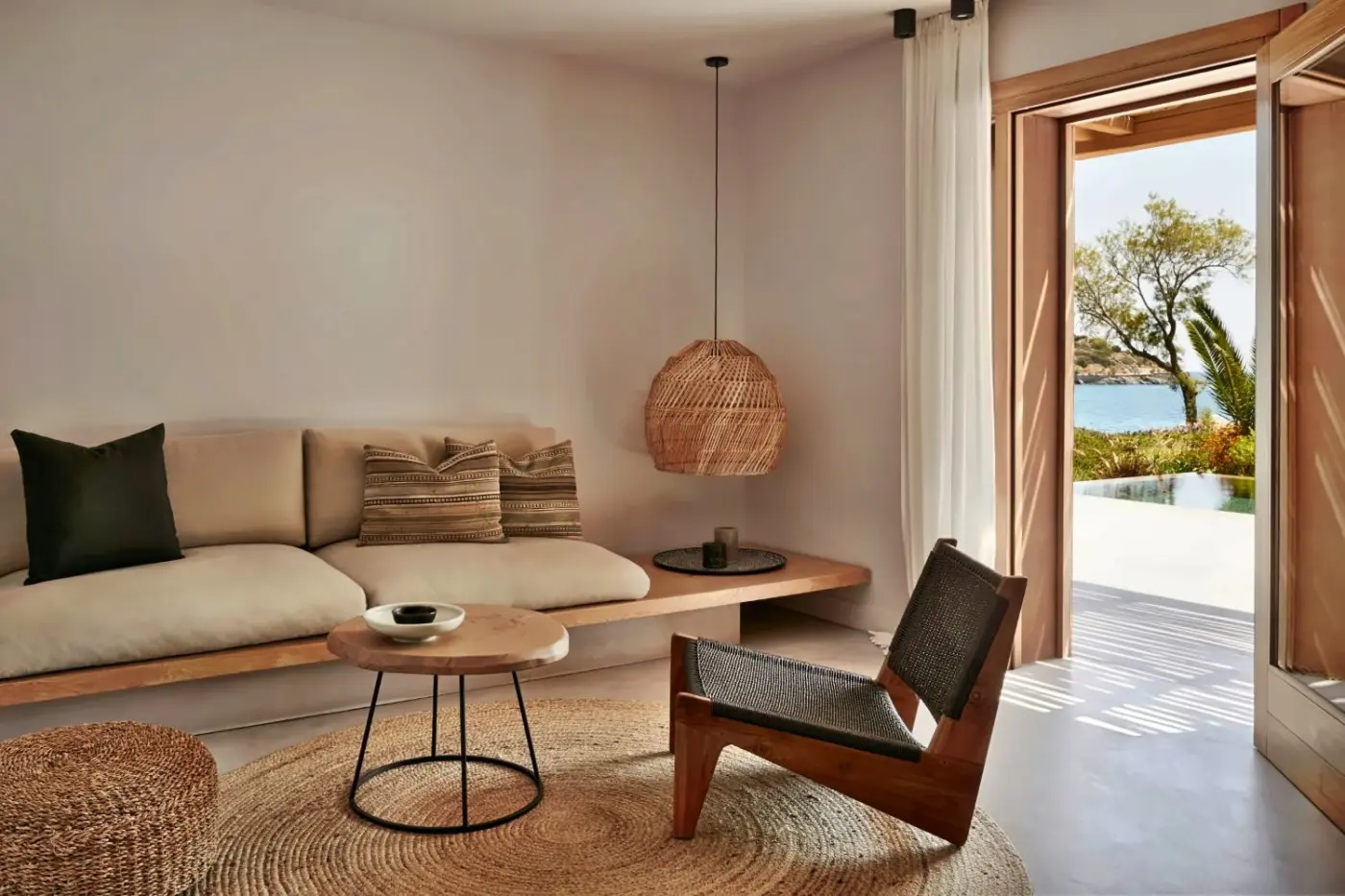 Minos Beach Art Hotel