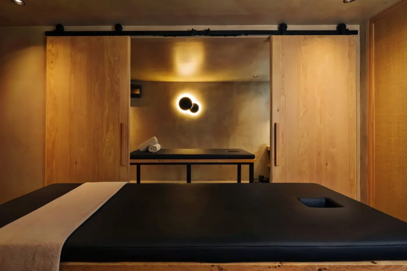 Minos Beach Art Hotel