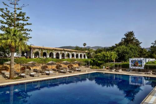 Minos Beach Art Hotel