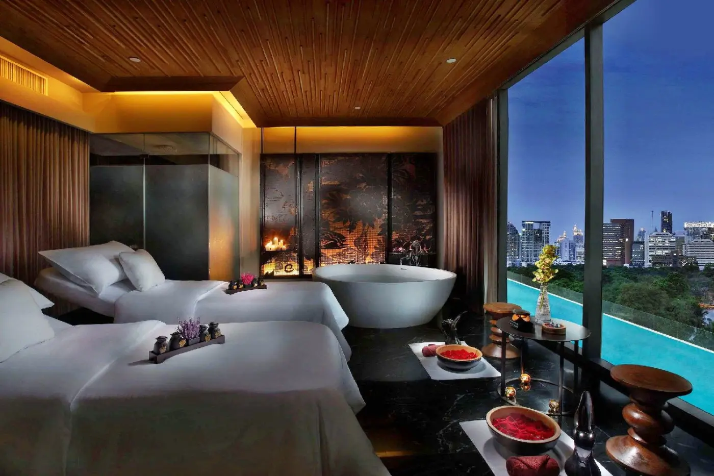 SO/ Bangkok