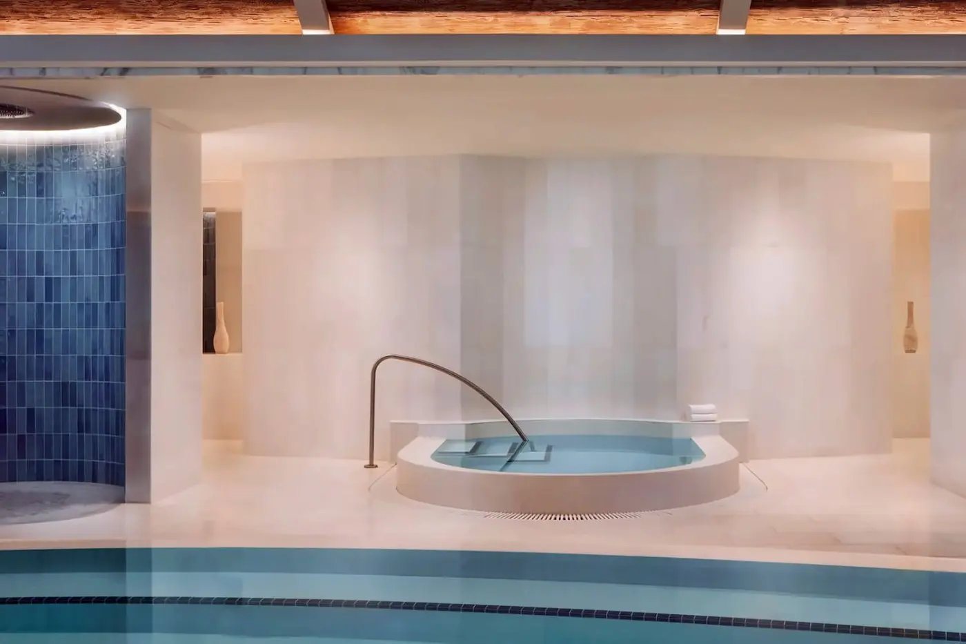 Naples Beach Club, A Four Seasons Resort