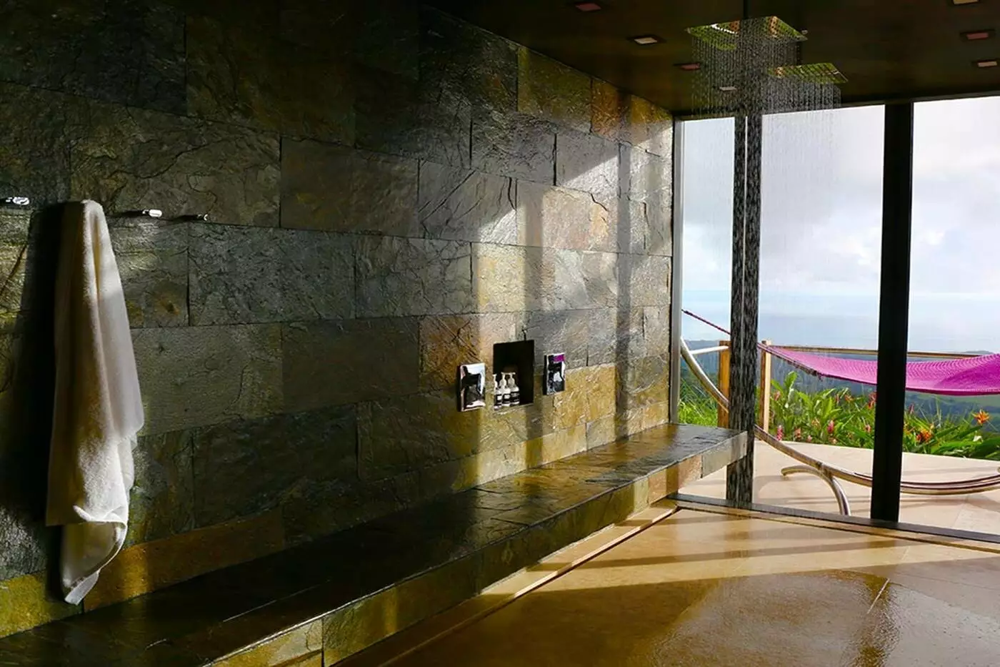 Kura Boutique Hotel