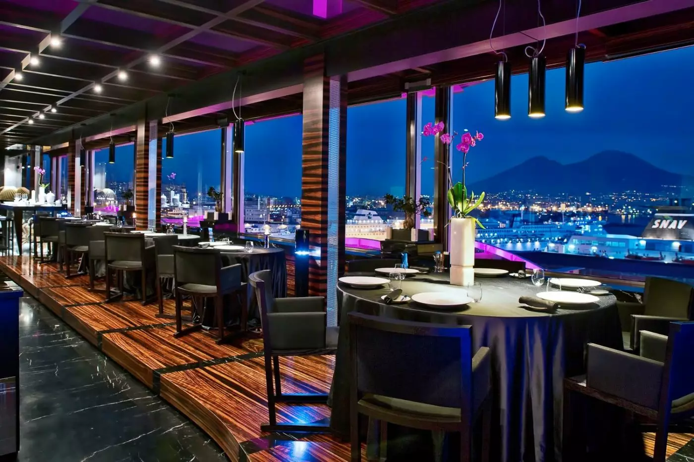 Romeo Hotel Naples