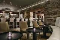 Thumbnail Rosewood Inn of the Anasazi