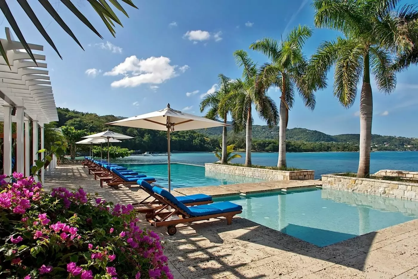Round Hill Hotel & Villas