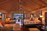 Thumbnail Round Hill Hotel & Villas