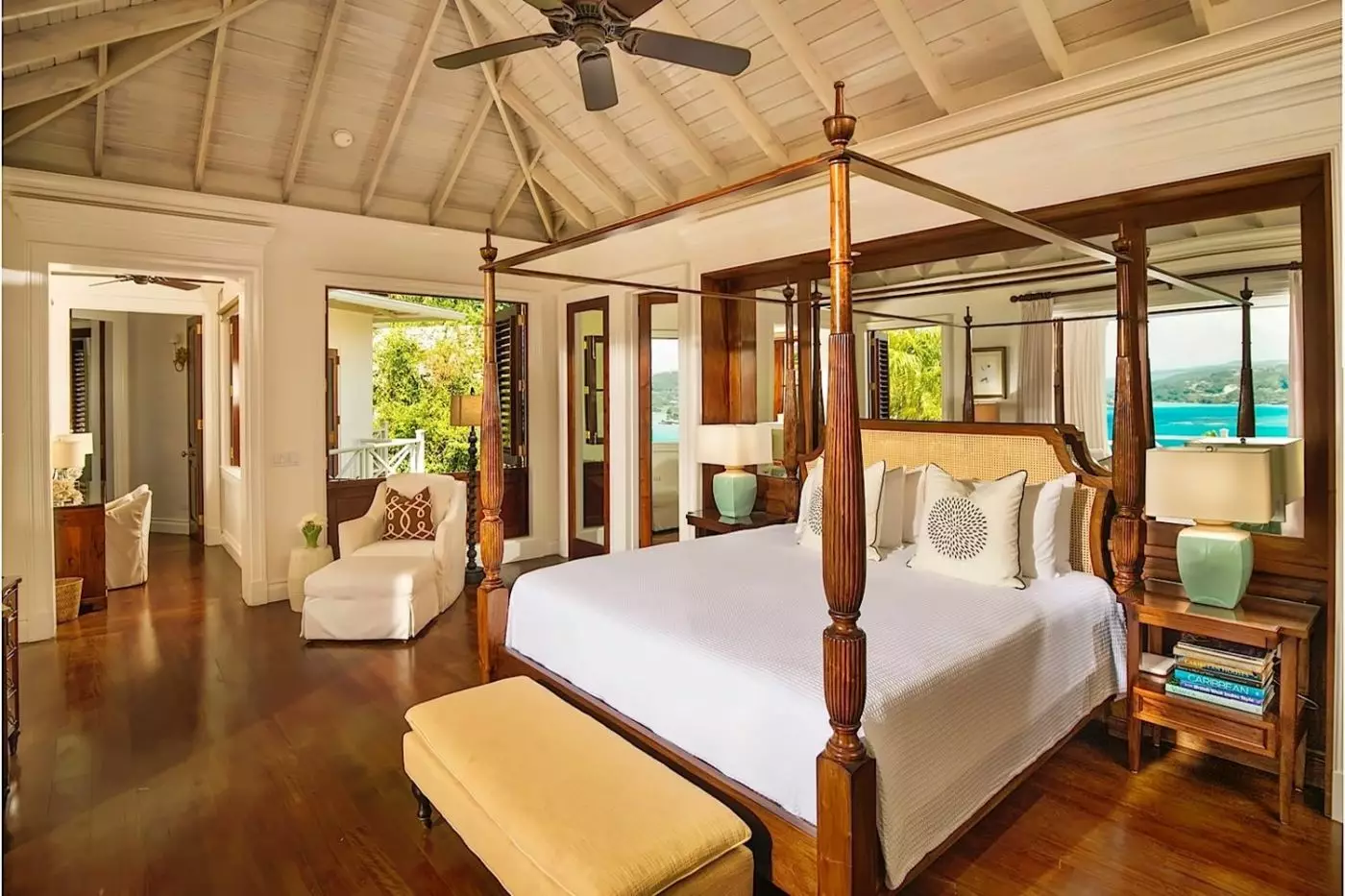 Round Hill Hotel & Villas