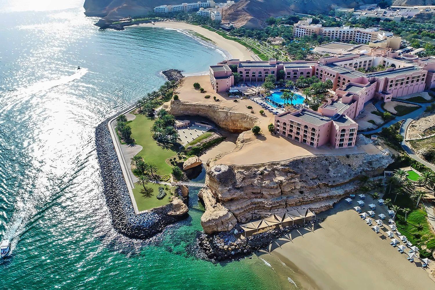 Al Husn Hotel Muscat
