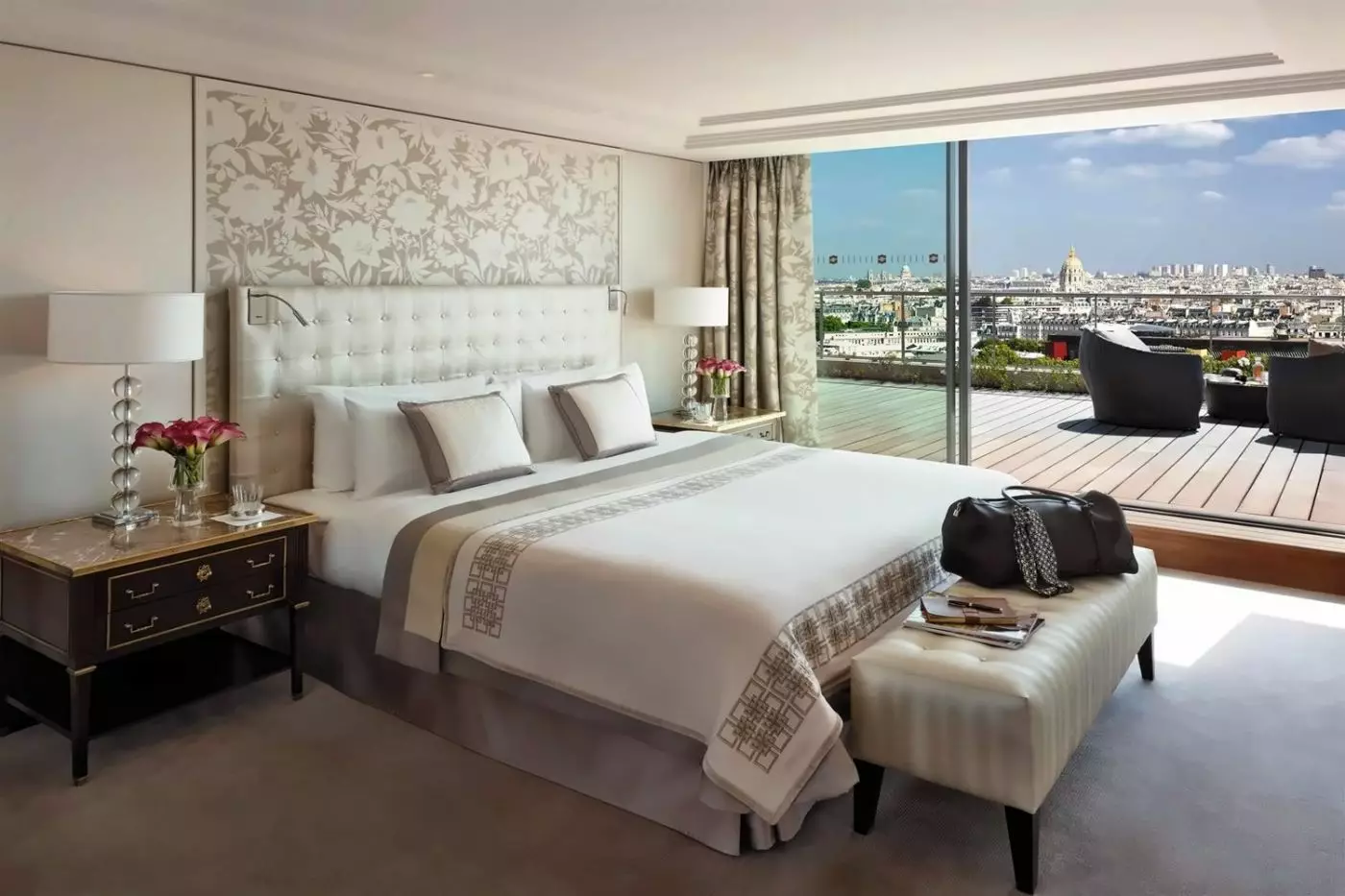 Shangri La Paris