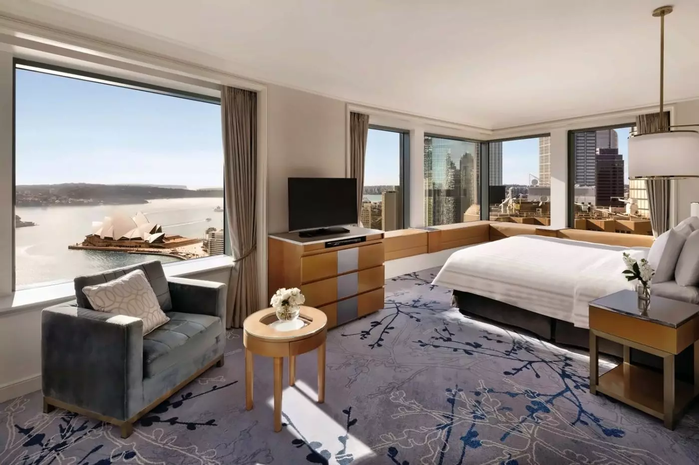 Shangri La Hotel Sydney