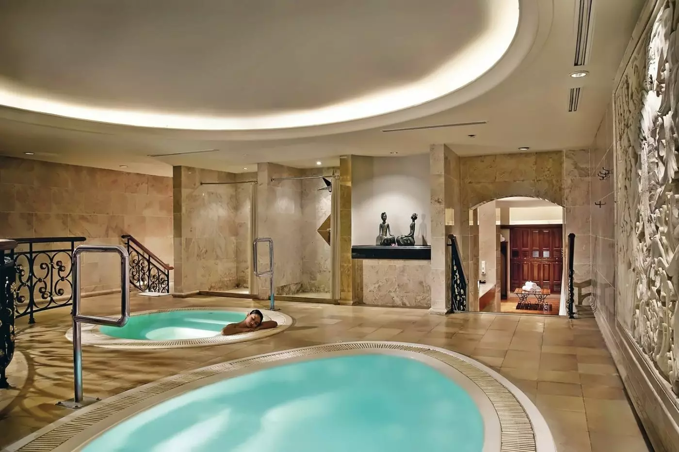 Shangri La Jakarta