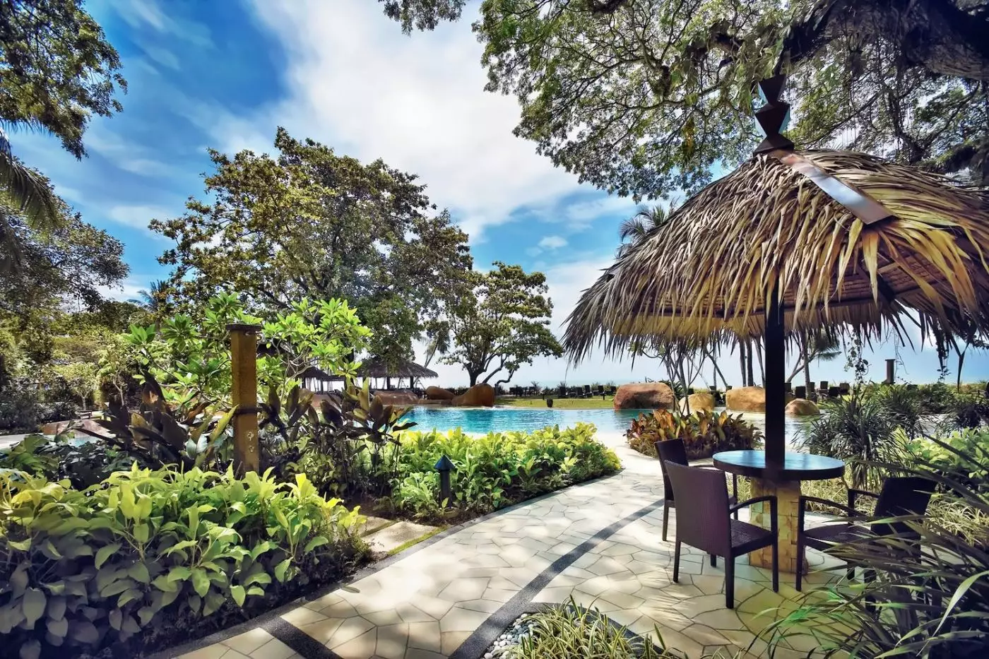 Shangri La Rasa Sayang Resort