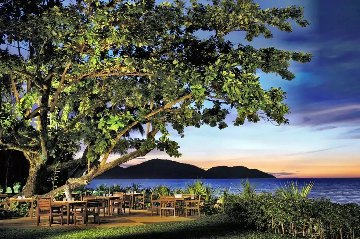 Shangri La Rasa Sayang Resort