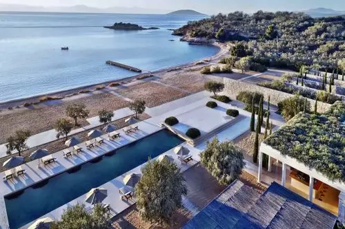 Amanzoe