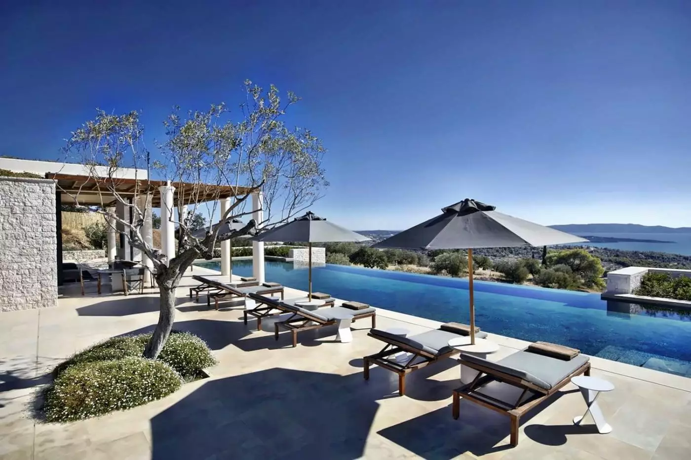 Amanzoe