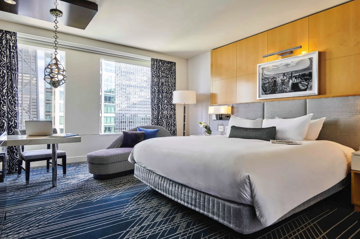Sofitel Chicago Magnificent Mile