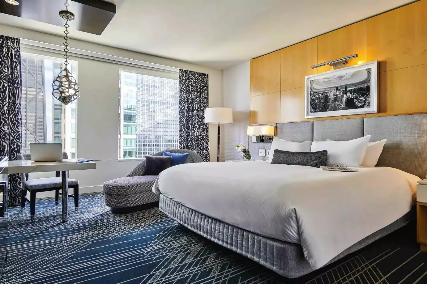 Sofitel Chicago Magnificent Mile